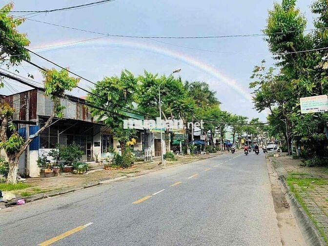 Nhà Hóc Môn 4m-15m giá 367Triệu gần chợ Nhị Xuân,không quy hoạch