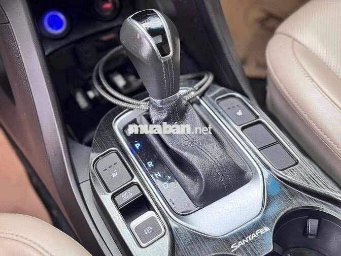 Hyundai Santa Fe - 2.4AWD - Tự Động