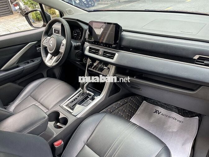 Mitsubishi Xpander Cross 2022 1.5AT Cam 42.000 km