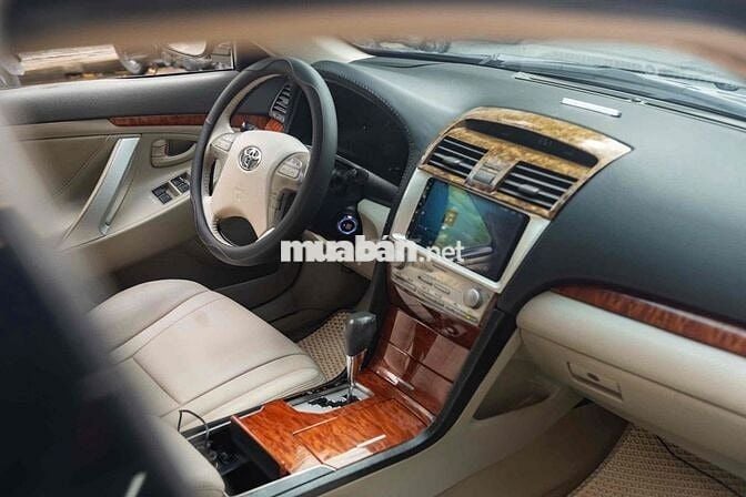 LONG ANH AUTO về TOYOTA camry model 2013