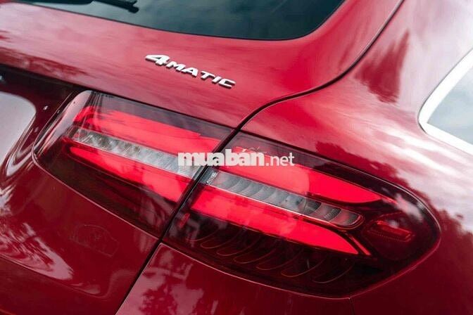 LONG ANH AUTO về Mercedes GLC300 4Matic 2019