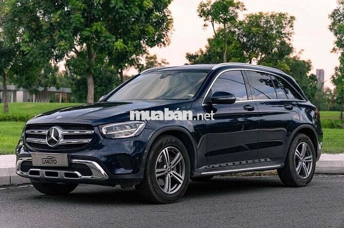 Mercedes GLC200 Model 2022 - Xanh/Kem - 60.000 km