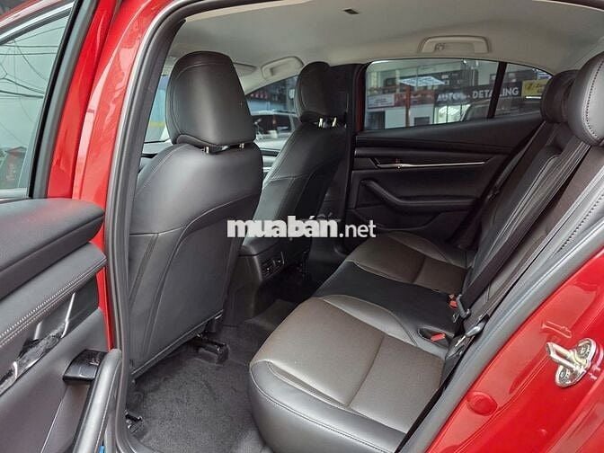 Mazda 3 Sedan 2025 1.5 Luxury Đỏ 2800 km