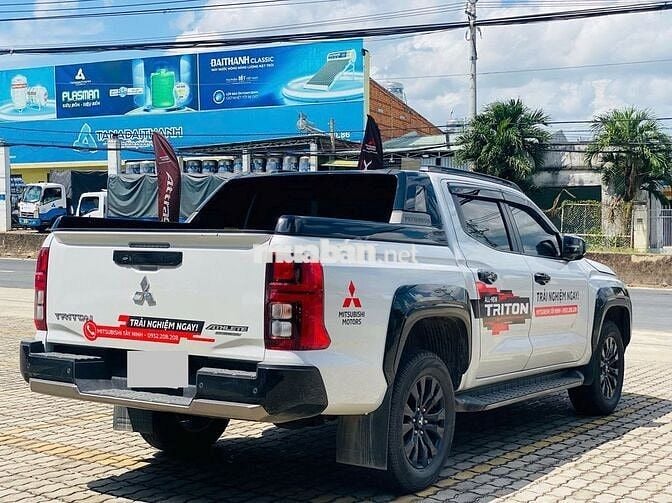 TRITON ATHLETE 4x4 2024 XE DEMO MITSU ODO 30.000KM