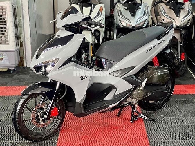 🔥AB 125 2017 BS81 9CHỦ XE ĐẸP MÁY ZIN GIÁ RẺ🔥