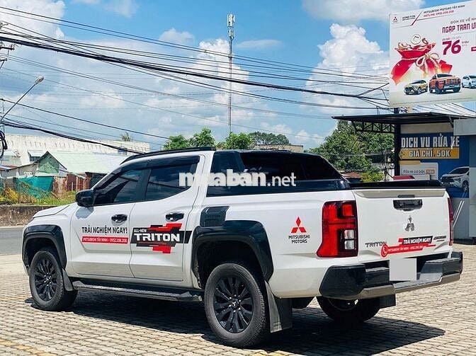 TRITON ATHLETE 4x4 2024 XE DEMO MITSU ODO 30.000KM