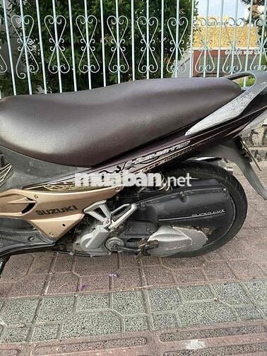 Suzuki Hayate 2011 Nâu Đen