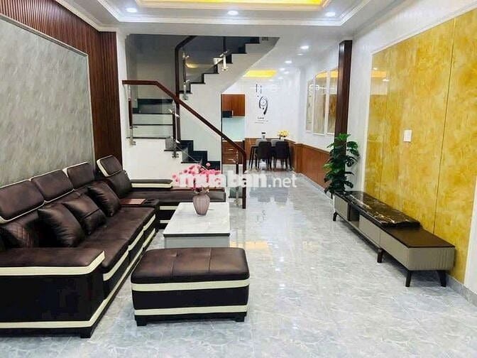 2 tang đẹp lung linh nguyên thị thập ngay ngã tư nguyên văn linh gần