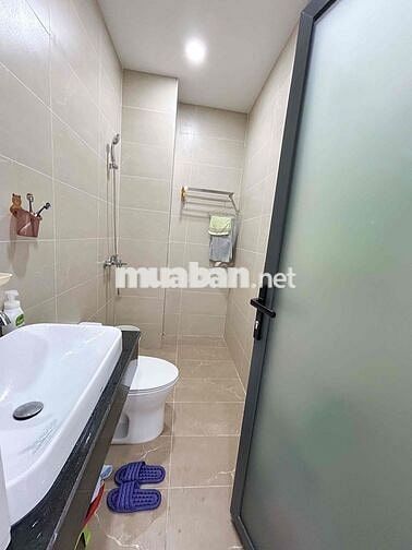 Cần Pass căn hộ mới 100%. Cư Xá Phú Lâm A. (Do đi công tác nước ngoài)