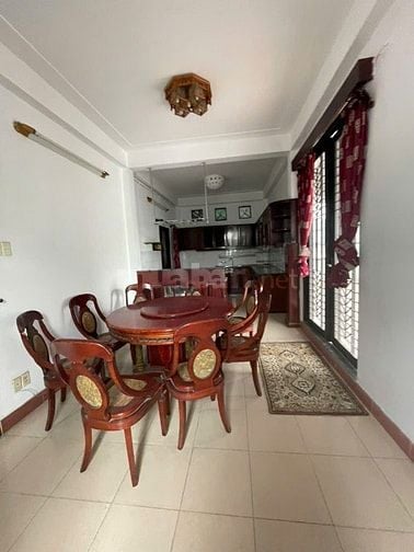 Cho thuê biệt thu đường 28, 16x20m 6pn,  3 lầu, P. Bình Phú , giá 45tr