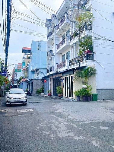 BÁN NHÀ 60m2 4 TẦNG VỊ TRÍ ĐẸP 1 SẸC QUANG TRUNG, P.8, GÒ VẤP