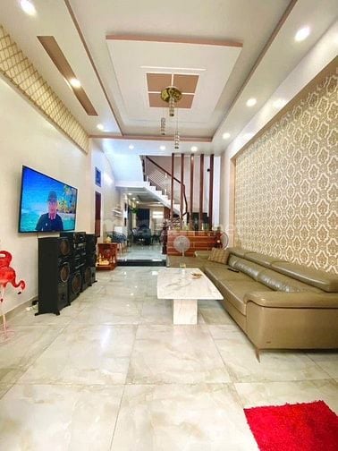 BÁN NHÀ 60m2 4 TẦNG VỊ TRÍ ĐẸP 1 SẸC QUANG TRUNG, P.8, GÒ VẤP