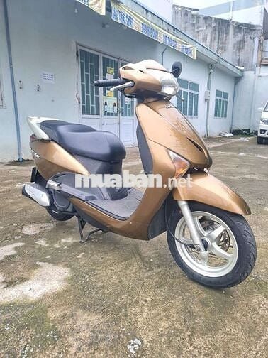 LEAD_110_2012 Fi xe 01 vết trầy mới như xe thùng