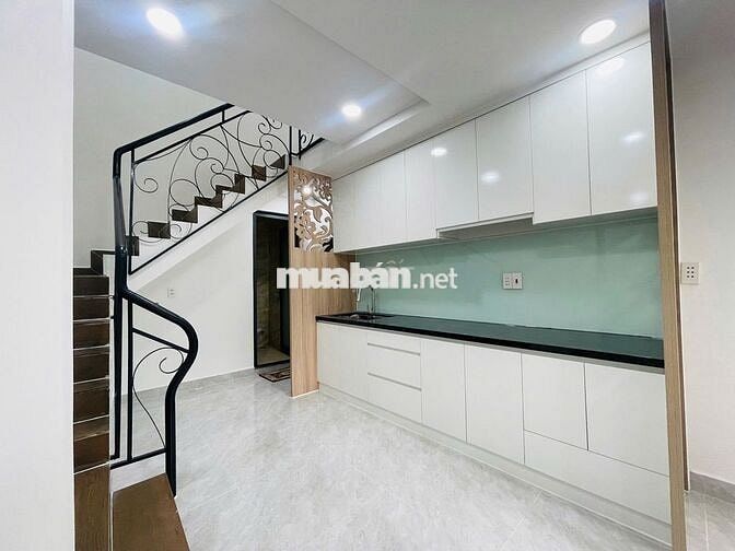 NHÀ NGUYÊN CĂN - 3PN -  4WC - Trung tâm Quận Phú Nhuận