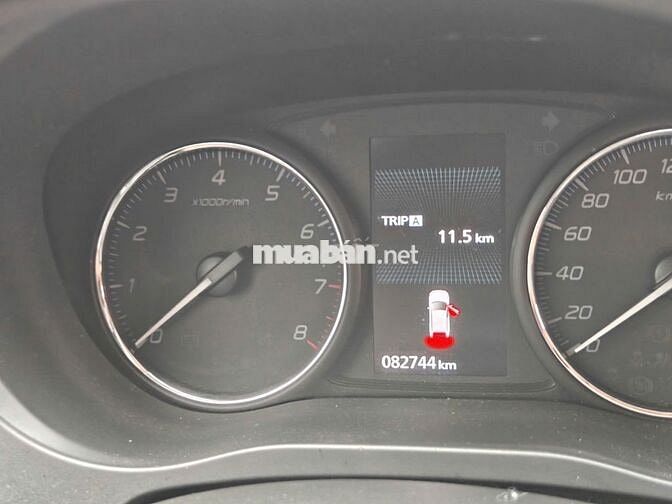 Mitsubishi Outlander 2.0 Premium 2017 - Nhập Nhật