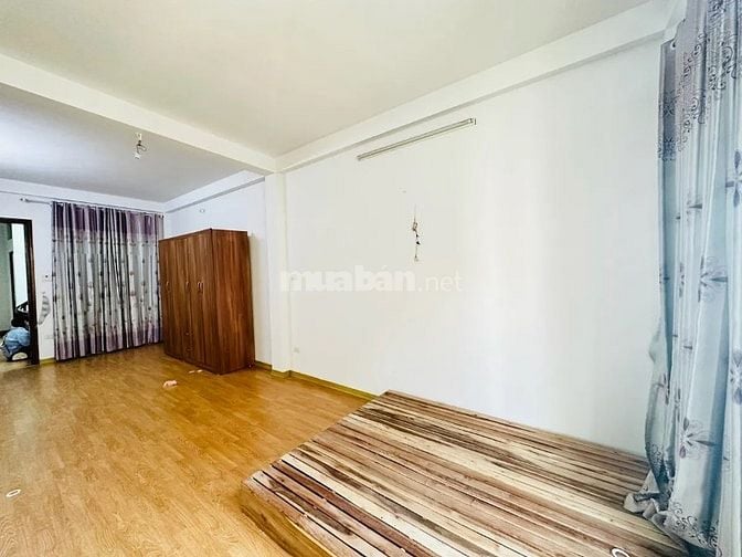 Bán Nhà ở ngay phố Khương Thượng, 20m ra oto, 40m, 5 tầng, Giá 10,2 tỷ