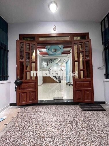 BÁN NHÀ CHÍNH CHỦ - HẺM OTO, SỔ HỒNG  - 72m2 ( 4,2 X 17) 4 Phòng