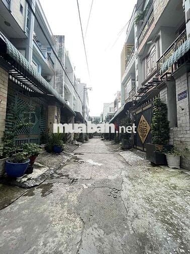 BÁN NHÀ CHÍNH CHỦ - HẺM OTO, SỔ HỒNG  - 72m2 ( 4,2 X 17) 4 Phòng