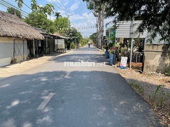 Tôi bán lô đất 172m2 giá 1tỷ280 đường Trần Văn Chẩm sổ hồng riêng