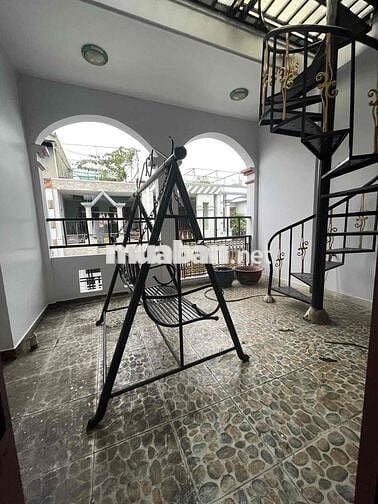 BÁN NHÀ CHÍNH CHỦ - HẺM OTO, SỔ HỒNG  - 72m2 ( 4,2 X 17) 4 Phòng