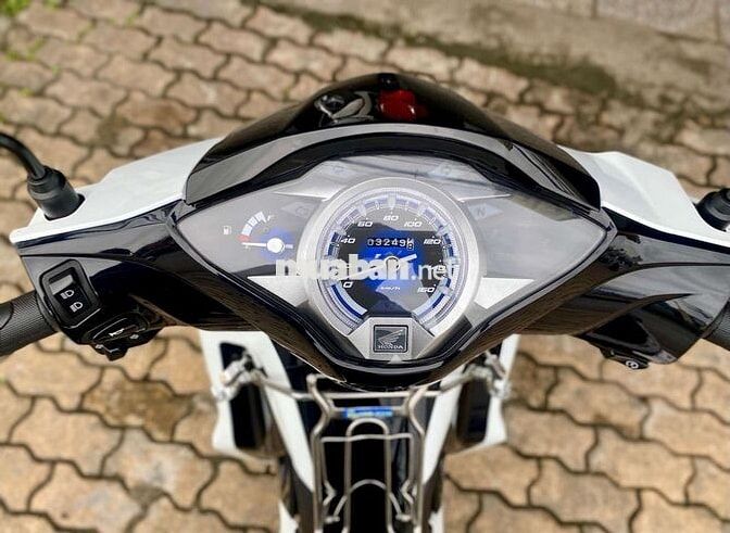 Siêu Mới FUTURE 125Fi LED 2024 Lăn bánh 3.200Km