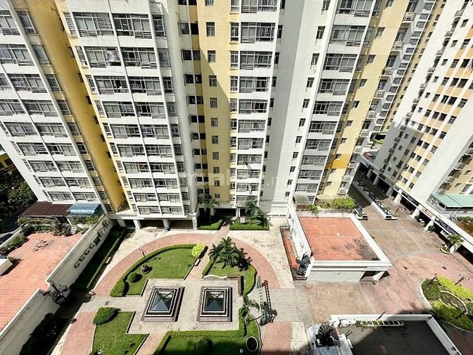 Bán căn hộ Sky Garden 2 lầu 11: 3PN-2WC 81m2. Giá bán 6,1 tỷ. T Lượng