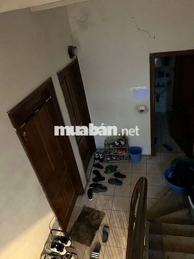 Cho thuê nhà số 4 ngách 30/46 phố Tạ Quang Bửu,phường Bách Khoa,Hà nội