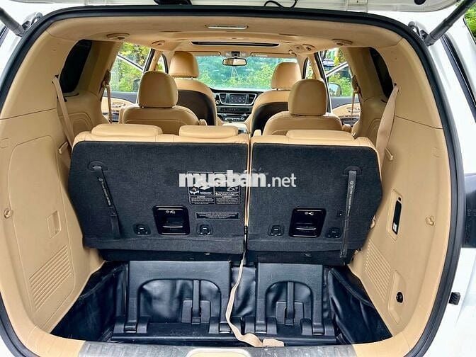 Kia Sedona 2018 foml mới 2019 bản funl dầu