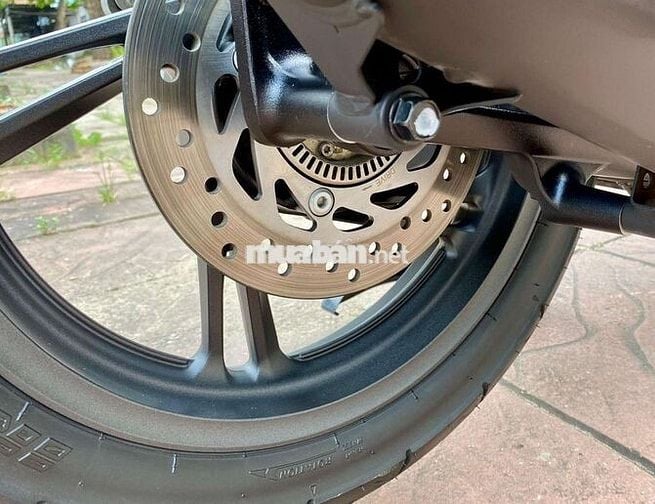 Siêuuu Lướt SH 125i ABS 2024 Xám Xj Măng 3.700Km