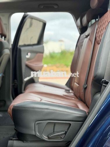 Hyundai Santa Fe 2019 2.2L AT 4WD - 34000 km full