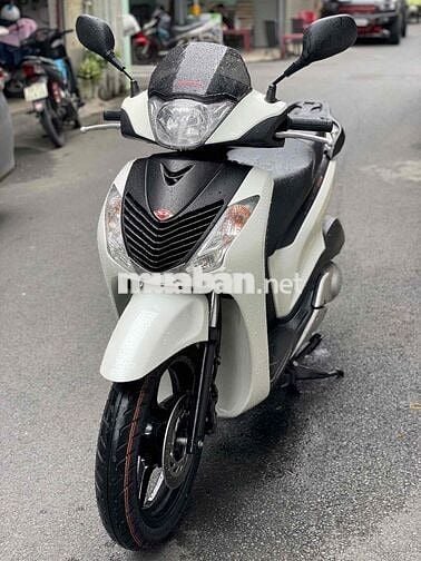 Sh 150i Màu trắng đen xe đẹp