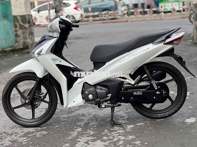 Future 2025 odo 82km ngay chủ kí giấy