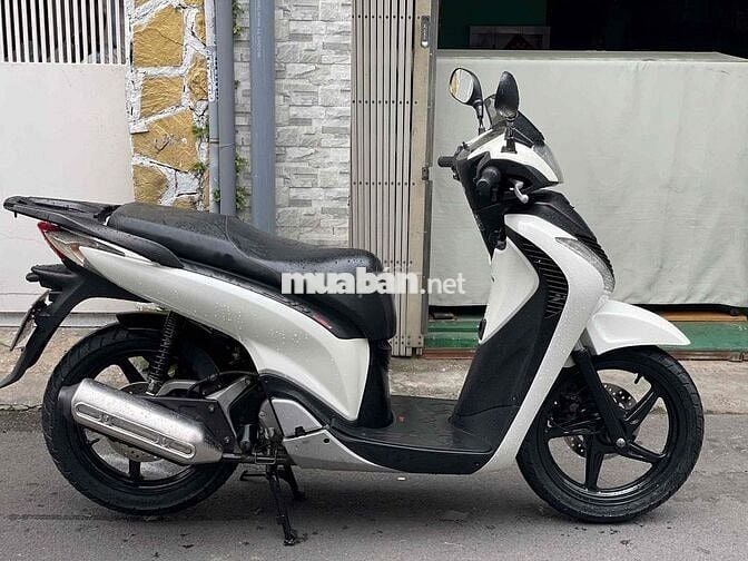 Sh 150i Màu trắng đen xe đẹp
