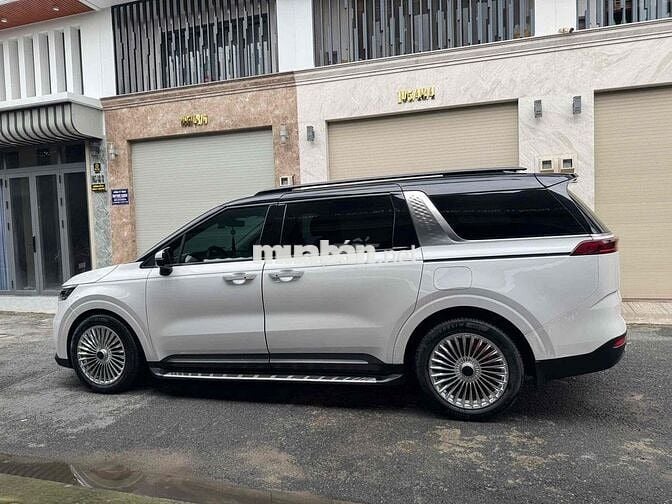 Kia Carnival Signature 2.2D 2022