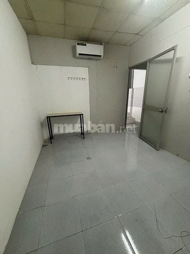 PHÒNG TRỌ GIÁ BÌNH DÂN CUỐI ĐƯỜNG CAO LỖ