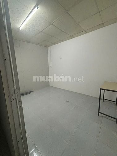 PHÒNG TRỌ GIÁ BÌNH DÂN CUỐI ĐƯỜNG CAO LỖ