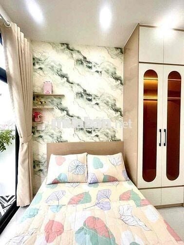 Bán nhà Bùi Quang Là, 30m2, 2 Tầng, 2PN, hẻm ÔTÔ , nhà mới, TL