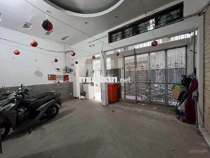 BÁN ĐẤT TẶNG NHÀ CẦU GIẤY_60M_CÓ 7P KK_DÂN XÂY_NGÕ THÔNG_20M RA OTO