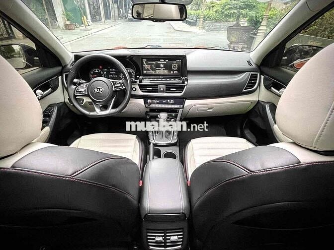 Kia Seltos 2021 2022 premium 1.4 turbo xe zin