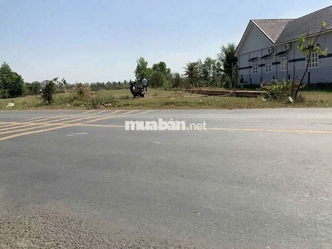 CẦN BÁN GẤP MIẾNG ĐẤT SHR MẶT TIỀN TỈNH LỘ 822 TÂN MỸ ĐỨC HOÀ LONG AN