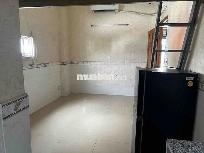 Nhà trọ giá rẻ Lê Văn Lương Nhà Bè