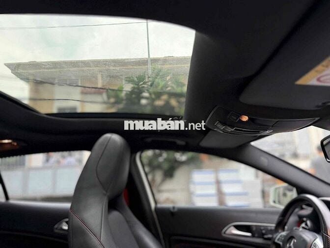 Cần bán gấp Mercedes benz GLA  45 AMG 4MATIC