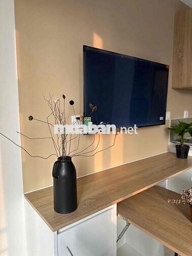CHO THUÊ STUDIO BAN CÔNG FULL NỘI THẤT NHÀ MỚI 100% NGAY TRUNG TÂM