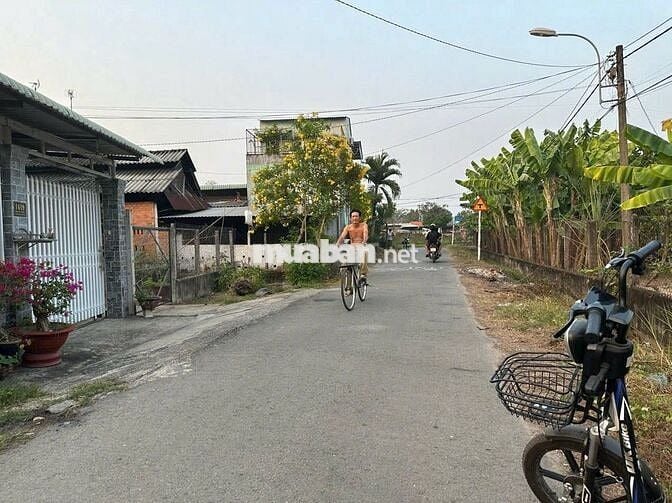 Siêu phẩm đất ở đô thị Phước Thạnh 280m2 thổ sẵn 150m. chỉ 900 triệu