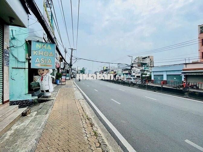 Chỉ 1,95 Tỷ , Nhà 3 Tầng, Ql1k, Linh Xuân , Thủ Đức