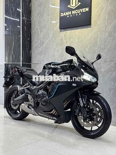 📍𝐇𝐎𝐍𝐃𝐀 𝐂𝐁𝐑𝟔𝟓𝟎𝐑 𝟐𝟎𝟐𝟑