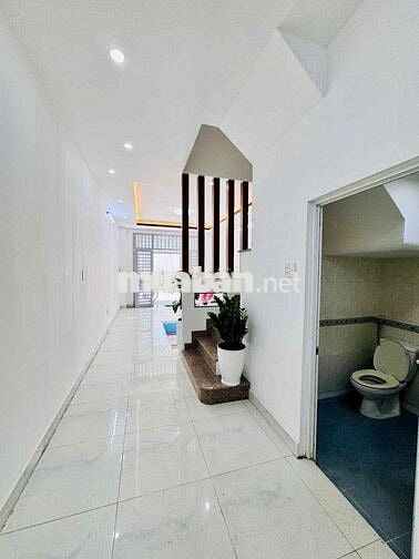 NHÀ CHÍNH CHỦ KẸT TIỀN NGÂN HÀNG CẦN BÁN GẤP, SHR