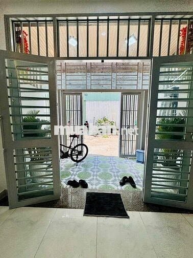 NHÀ CHÍNH CHỦ KẸT TIỀN NGÂN HÀNG CẦN BÁN GẤP, SHR