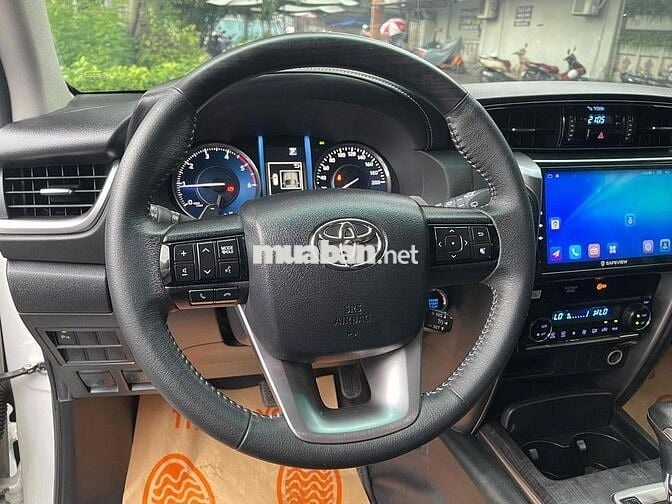 Toyota Fortuner 2.4AT 2022