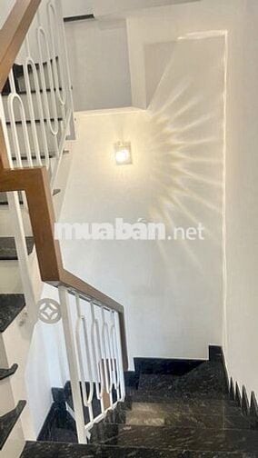 NHÀ 4 TẦNG BTCT - GẦN MẶT TIỀN - NGÔ GIA TỰ - 4.2x14.5m NHỈNH 10 TỶ TL